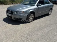 Usado Audi A4 140 CV (102 kW) 2006 Gris / plata Berlina