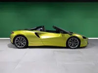 Usado McLaren Artura 700 CV (514 kW) 2025 Verde Descapotable