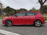Usado Seat Leon Sport 105 CV (77 kW) 2007 Rojo Utilitario