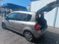 Usado Renault Grand Modus Evolution 100 CV (73 kW) 2012 Gris / plata Monovolumen