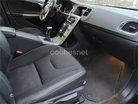 Usado Volvo V60 Momentum 120 CV (88 kW) 2018 Negro Familiar