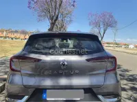 Usado Renault Captur Evolution 140 CV (102 kW) 2021 Gris / plata SUV