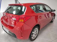 usado Toyota Auris 90D Active