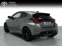 Usado Toyota Yaris 276 CV (202 kW) 2024 Gris / plata Utilitario