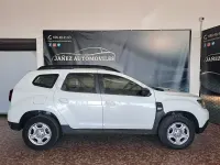 Usado Dacia Duster Comfort 115 CV (84 kW) 2019 Blanco SUV