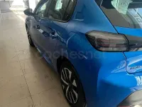 Usado Peugeot 208 Active 100 CV (73 kW) 2024 Azul Utilitario