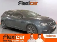 Usado Seat Leon ST Style 131 CV (96 kW) 2020 Azul Familiar