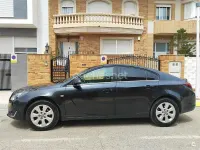 Usado Opel Insignia Business 120 CV (88 kW) 2016 Negro Berlina