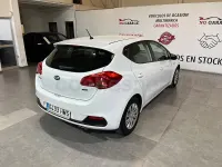 Usado Kia Ceed GT 90 CV (66 kW) 2012 Blanco Berlina