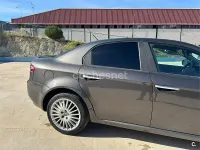 Usado Alfa Romeo 159 Distinctive 150 CV (110 kW) 2007 Verde Berlina