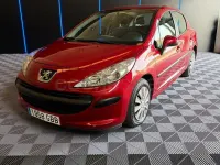 Usado Peugeot 207 75 CV (55 kW) 2008 Granate Berlina