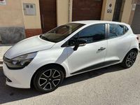 Usado Renault Clio IV Business 90 CV (66 kW) 2017 Blanco Utilitario