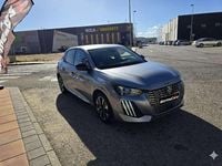 Usado Peugeot 208 Allure 99 CV (72 kW) 2025 Gris Utilitario