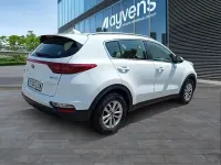 Usado Kia Sportage 136 CV (100 kW) 2019 Blanco SUV