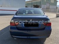 Usado BMW 318 115 CV (84 kW) 2006 Azul Berlina