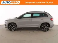 Usado Skoda Karoq SportLine 150 CV (110 kW) 2022 Gris SUV