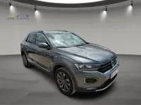 Usado VW T-Roc Advance 150 CV (110 kW) 2021 Gris / plata SUV