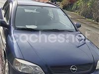 Usado Opel Astra Club 75 CV (55 kW) 2000 Azul Berlina