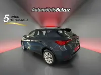 Usado Seat Leon ST Style 110 CV (80 kW) 2024 Gris Familiar