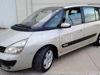 Usado Renault Grand Espace Dynamique 150 CV (110 kW) 2006 Gris / plata Monovolumen