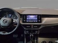 Usado Skoda Kamiq Ambition 151 CV (111 kW) 2023 Blanco SUV