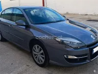 Usado Renault Laguna III Dynamique 130 CV (95 kW) 2012 Gris / plata Berlina