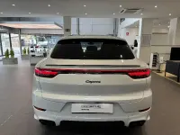 Usado Porsche Cayenne E-Hybrid Coupe Platinum Edition 462 CV (339 kW) 2023 Blanco SUV