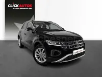 Usado VW T-Roc Life 110 CV (80 kW) 2023 Negro SUV
