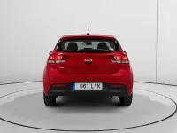 Usado Kia Rio 84 CV (61 kW) 2022 Blanco Utilitario