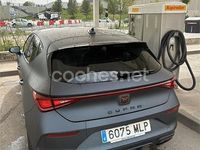 Usado Cupra Leon 150 CV (110 kW) 2023 Gris / plata Berlina