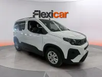 Usado Peugeot Rifter Allure 131 CV (96 kW) 2024 Blanco Monovolumen