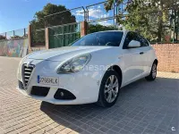 Usado Alfa Romeo Giulietta Distinctive 140 CV (102 kW) 2012 Blanco Utilitario