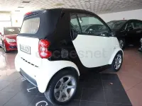 Usado Smart ForTwo Cabrio Pulse 84 CV (61 kW) 2007 Blanco Descapotable