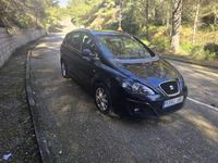 Używany Seat Altea XL Reference 105 KM (77 kW) 2011 Czarny Minivan