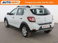 Usado Dacia Sandero Stepway 90 CV (66 kW) 2016 Blanco Berlina