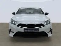 Usado Kia Ceed Style 100 CV (73 kW) 2025 Blanco Utilitario
