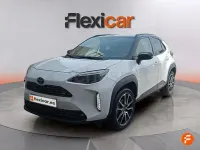 Usado Toyota Yaris Cross Sport 130 CV (95 kW) 2024 Blanco SUV