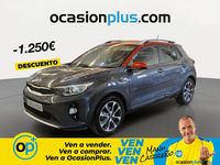 Usado Kia Stonic 100 CV (73 kW) 2019 Gris / plata SUV