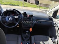 Usado VW Touran Highline 136 CV (100 kW) 2004 Gris / plata Monovolumen