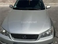 Usado Lexus IS200 Luxury Line 155 CV (114 kW) 2004 Blanco Familiar