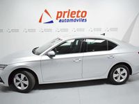 Usado Skoda Octavia Ambition 116 HP (85 kW) 2022 Cinzento Citadino