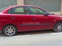 Usado Seat Cordoba Reference 85 CV (62 kW) 2007 Granate Berlina