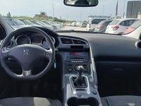 Usado Peugeot 3008 Access 115 CV (84 kW) 2013 Negro Familiar