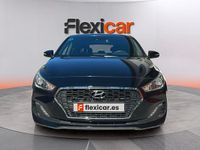 Usado Hyundai i30 120 CV (88 kW) 2018 Negro Berlina