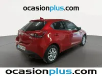 Usado Mazda 2 Style+ 90 CV (66 kW) 2018 Rojo Utilitario