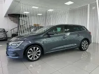 Usado Renault Mégane GrandTour Techno 116 CV (85 kW) 2023 Negro Familiar