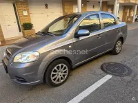 Usado Chevrolet Aveo LS 94 CV (69 kW) 2006 Gris / plata Berlina