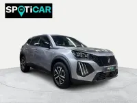 Usado Peugeot 2008 Active 100 CV (73 kW) 2024 Gris SUV