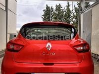 Usado Renault Clio IV Authentique 75 CV (55 kW) 2014 Rojo Berlina