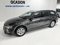 Usado VW Passat 122 CV (89 kW) 2021 Gris / plata Familiar